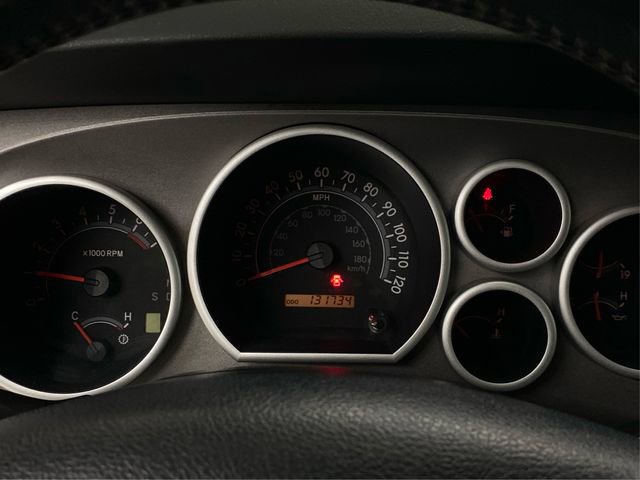 Used 2013 Toyota Sequoia SR5 AWD/4WD image 21