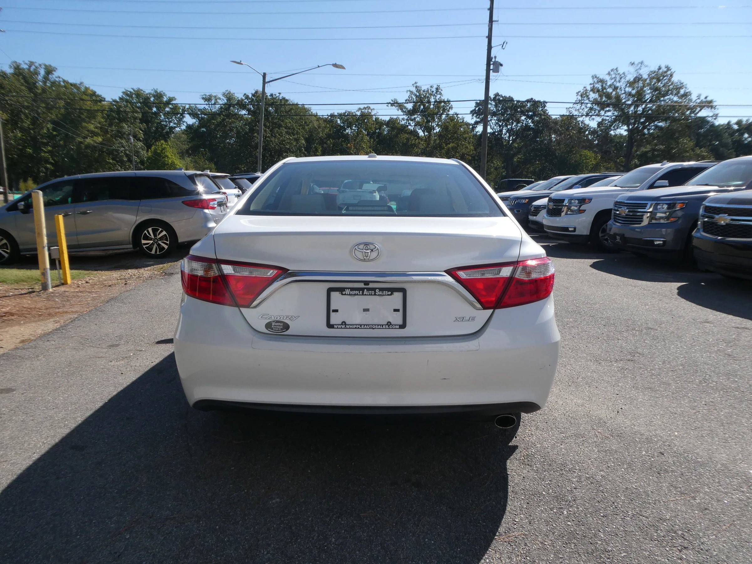 Used 2016 Toyota Camry XLE FWD image 6
