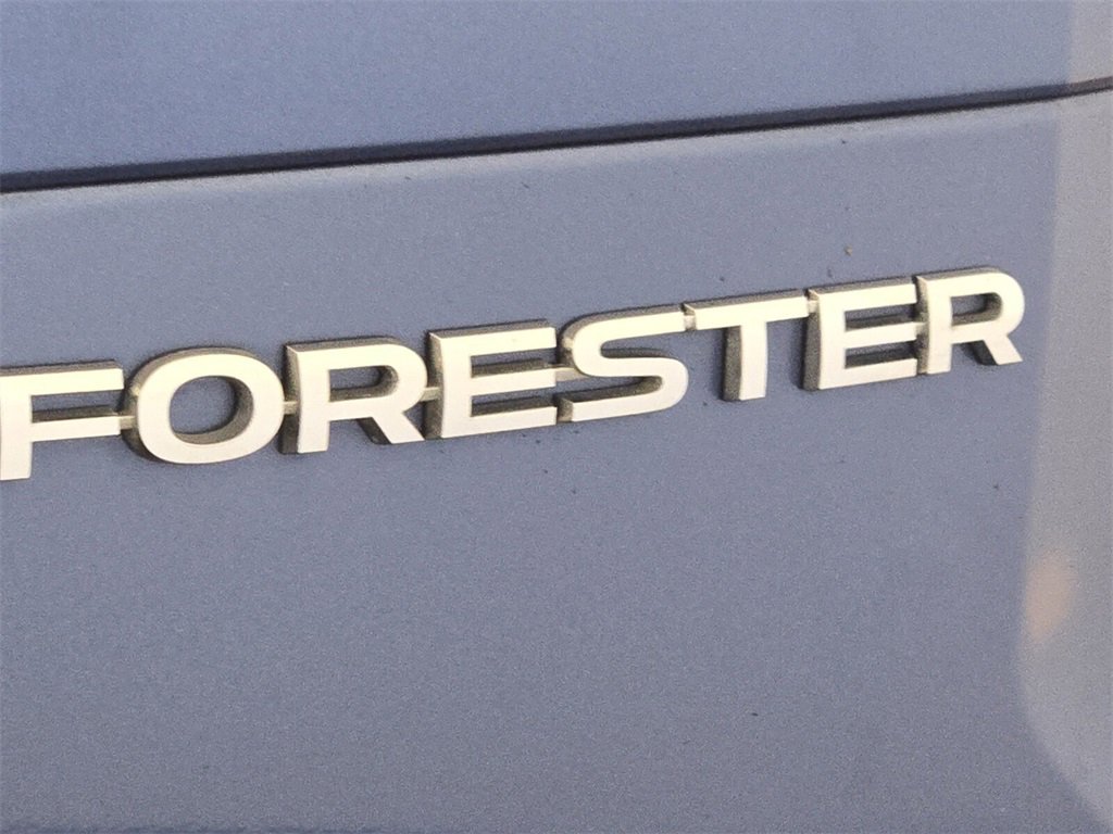 Used 2018 Subaru Forester 2.5i Touring image 12