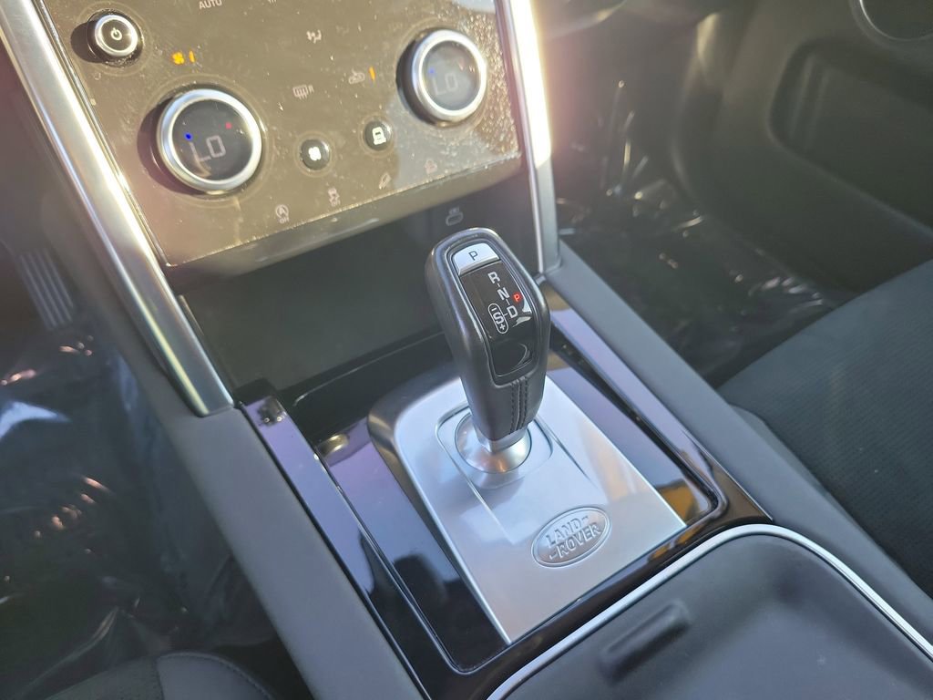 Used 2021 Land Rover Discovery Sport S image 21
