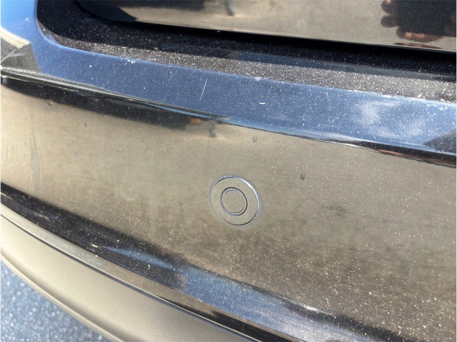 Used 2015 Ford Focus Titanium image 13