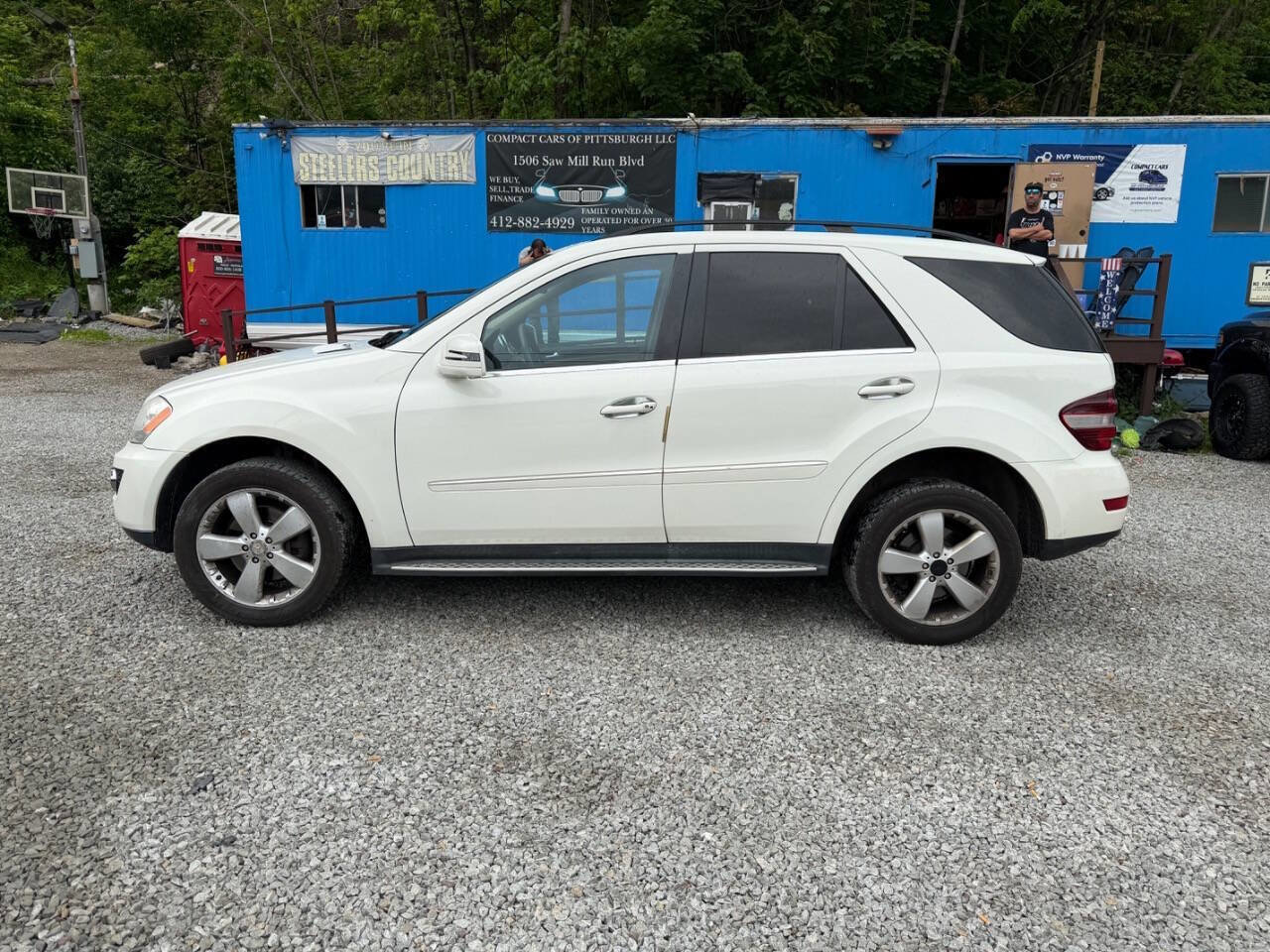 Used 2011 Mercedes-Benz ML 350 4MATIC image 2