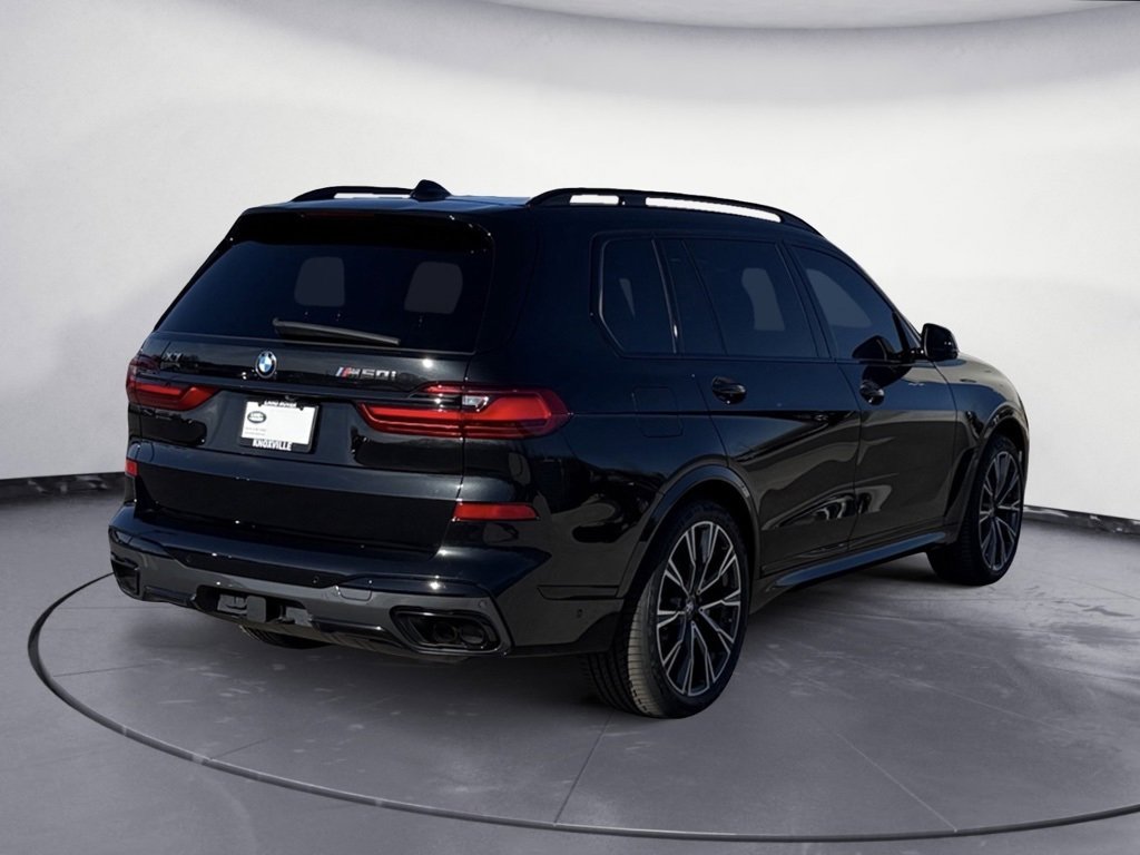 Used 2022 BMW X7 M50i image 7