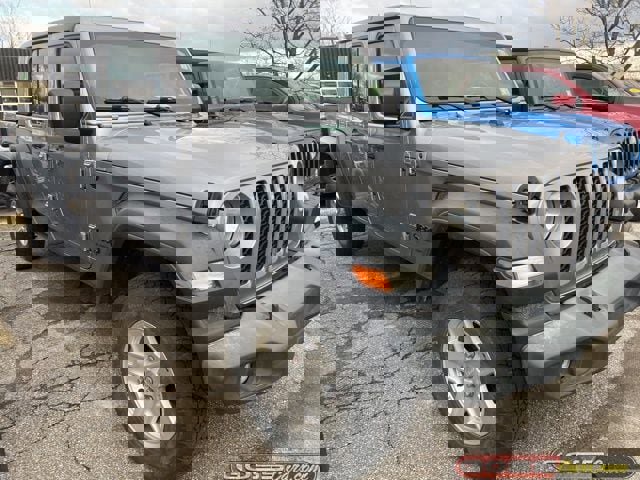 Used 2020 Jeep Gladiator Sport w/ Quick Order Package 24S image 2
