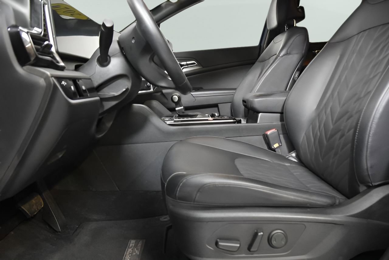 Used 2024 Kia Sportage X-Line image 16