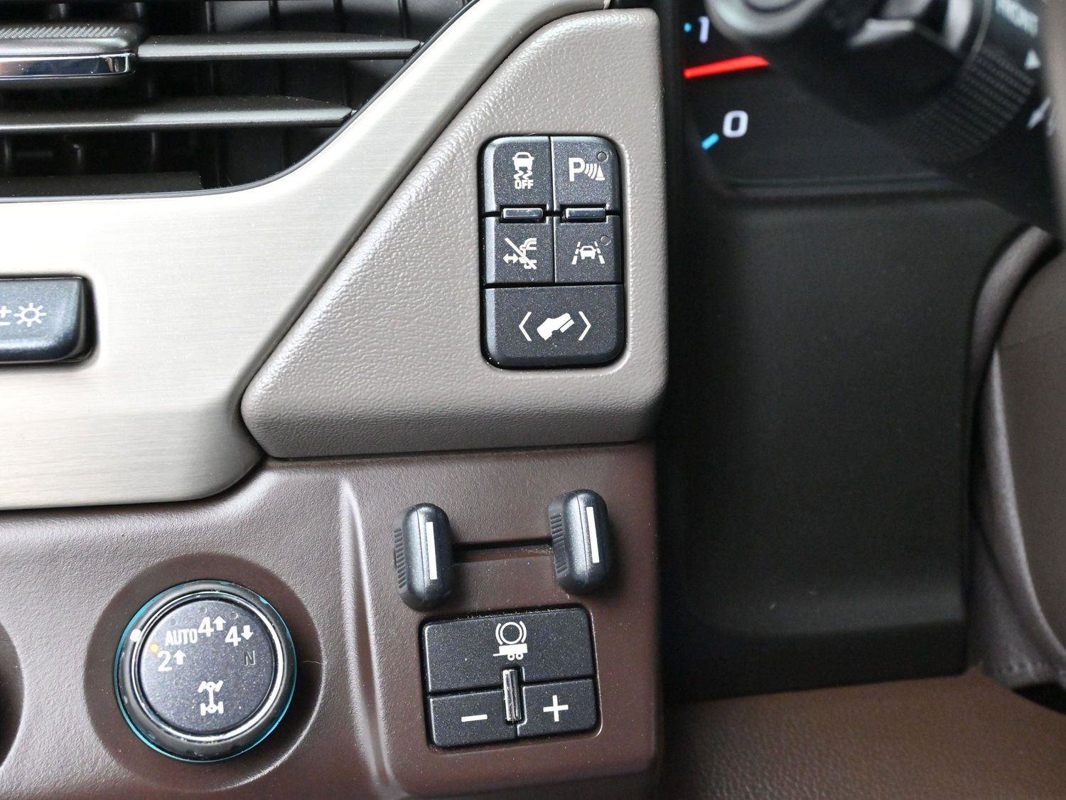 Used 2019 GMC Yukon XL Denali w/ Denali Ultimate Package AWD/4WD image 31