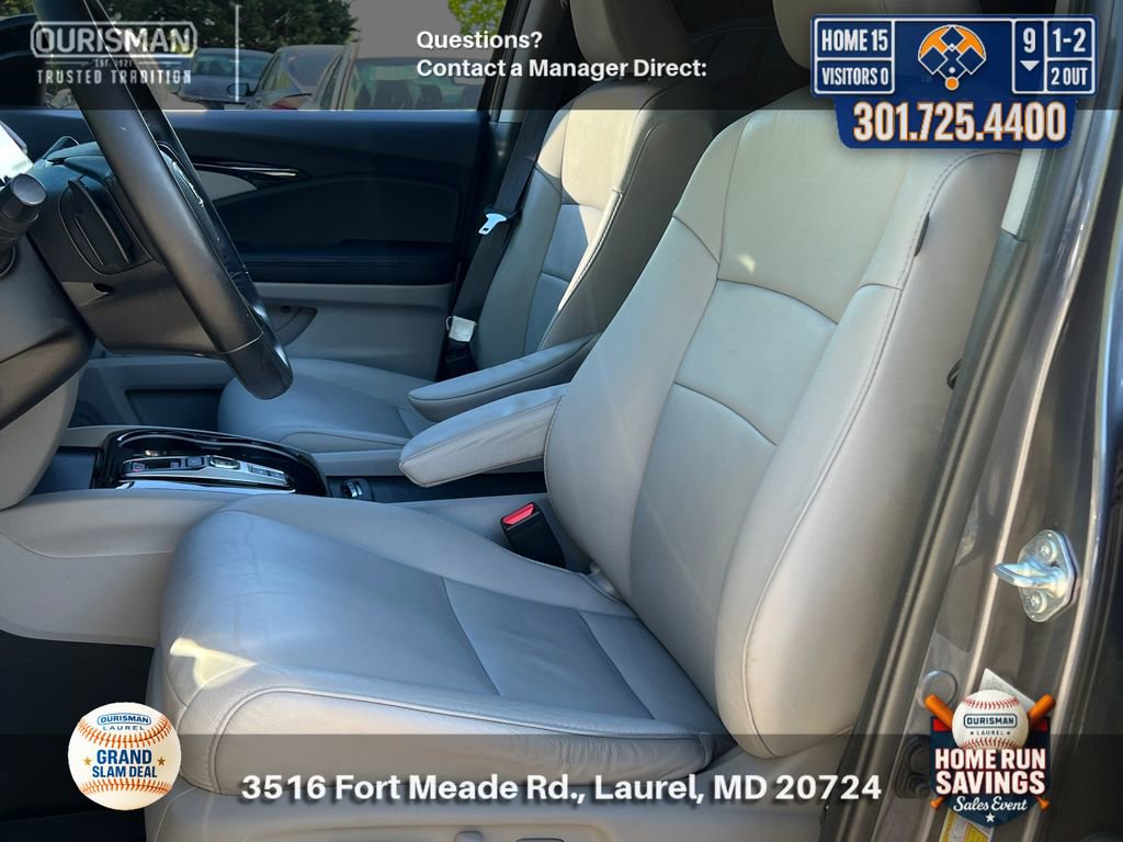 Used 2021 Honda Pilot Touring image 6