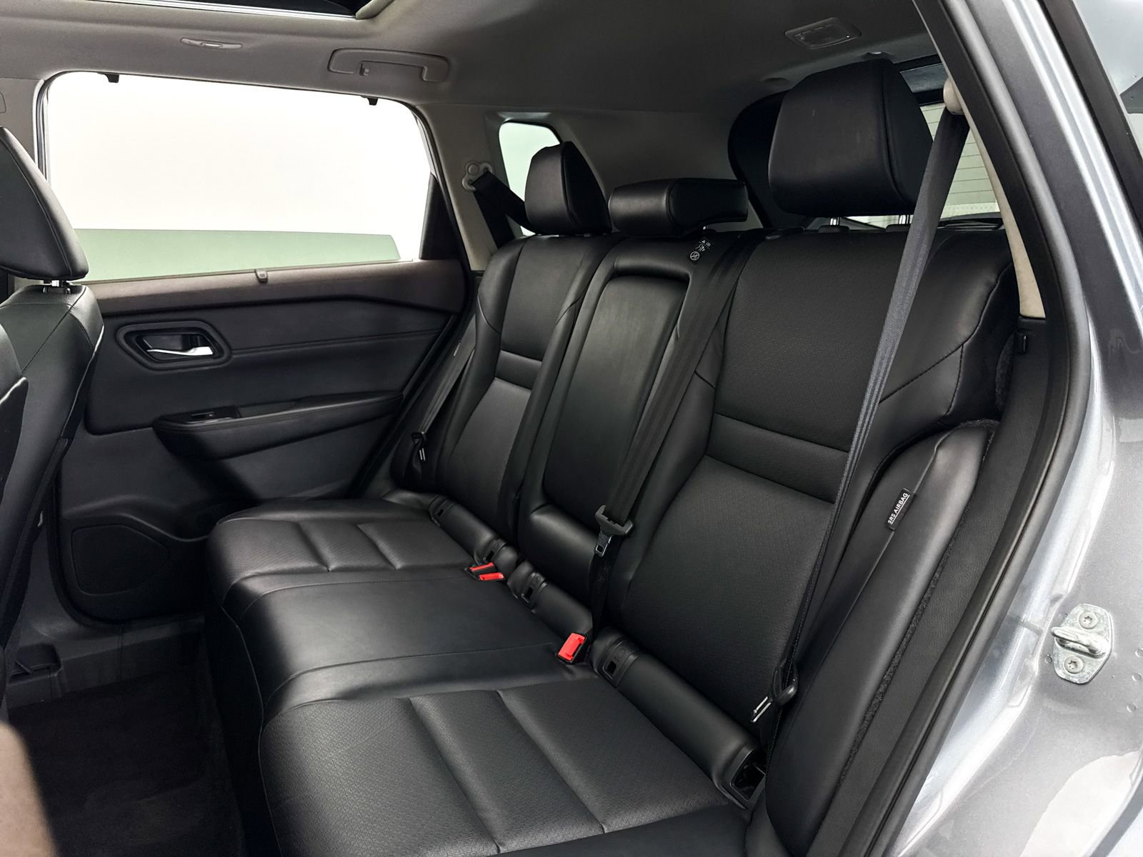 Used 2023 Nissan Rogue SV w/ SV Premium B Package AWD/4WD image 26