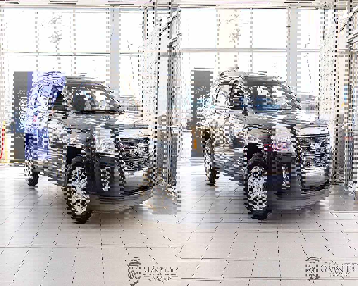 Used 2015 GMC Terrain SLE w/ Safety Package image 3