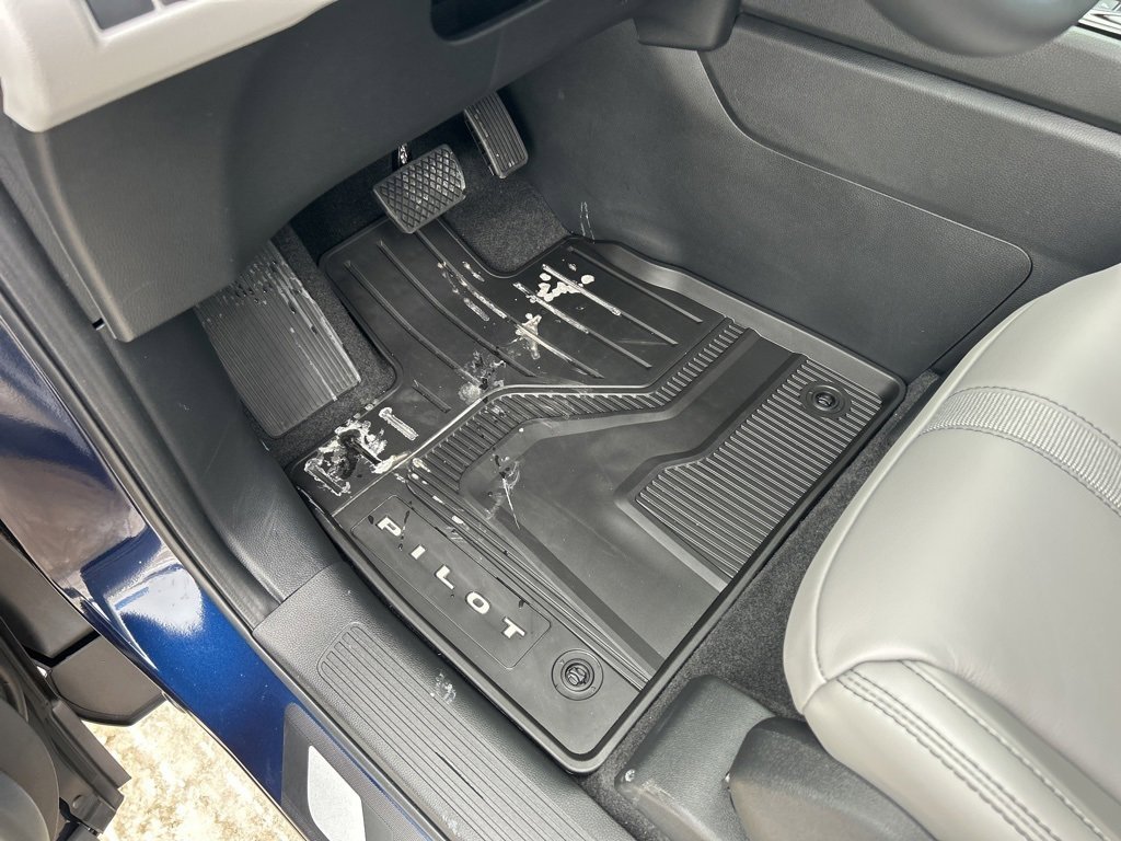 New 2025 Honda Pilot Touring image 26