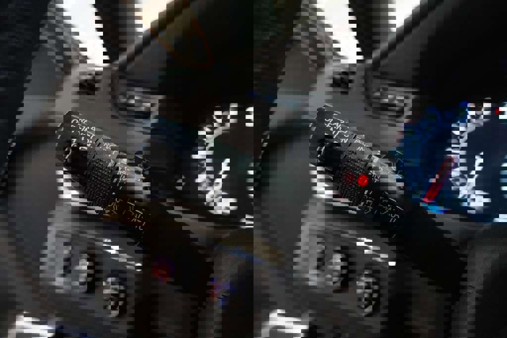 Used 2020 Cadillac Escalade ESV Platinum AWD/4WD image 45