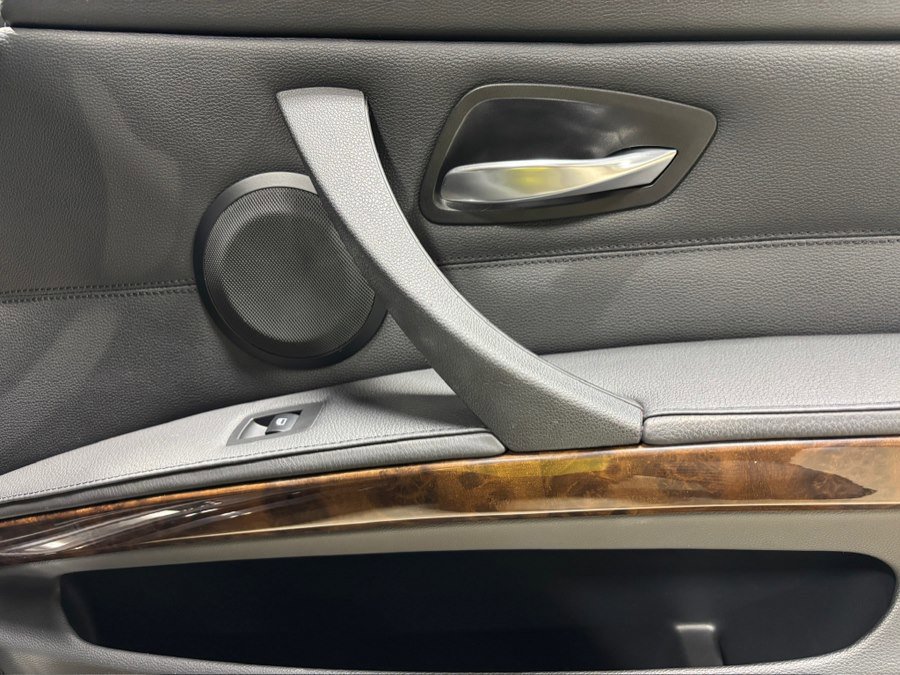 Used 2009 BMW 335i Sedan w/ Premium Pkg image 13