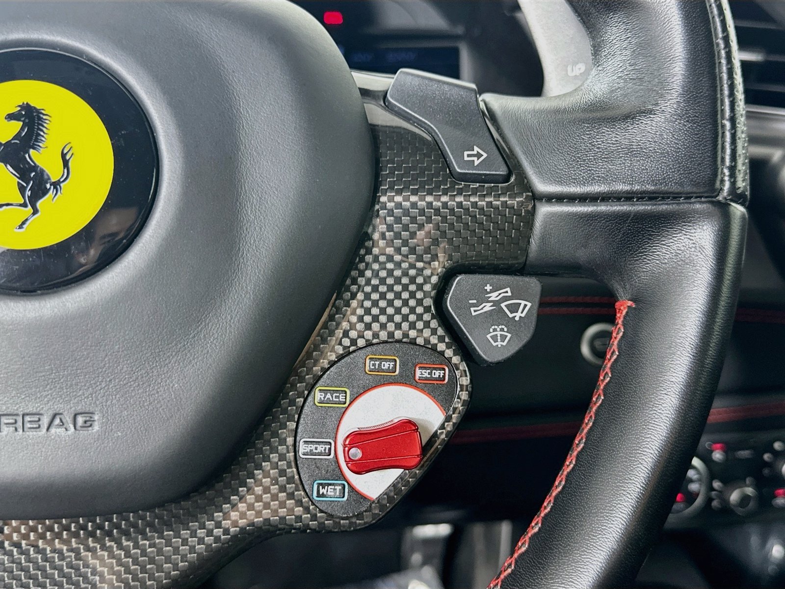 Used 2018 Ferrari 488 Spider RWD image 19