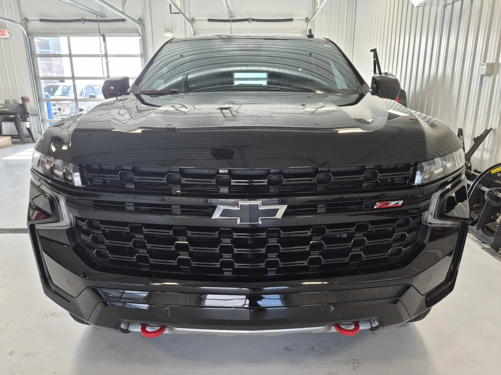 Used 2024 Chevrolet Tahoe Z71 AWD/4WD image 6