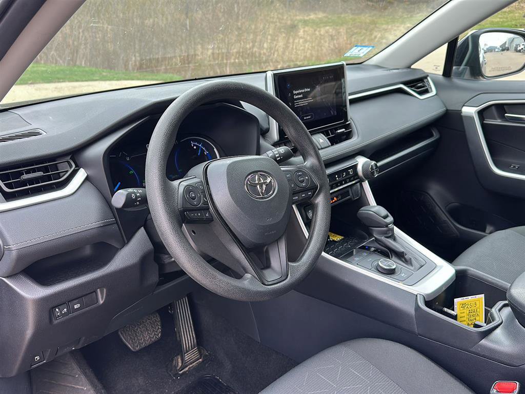 Certified 2025 Toyota RAV4 XLE image 10