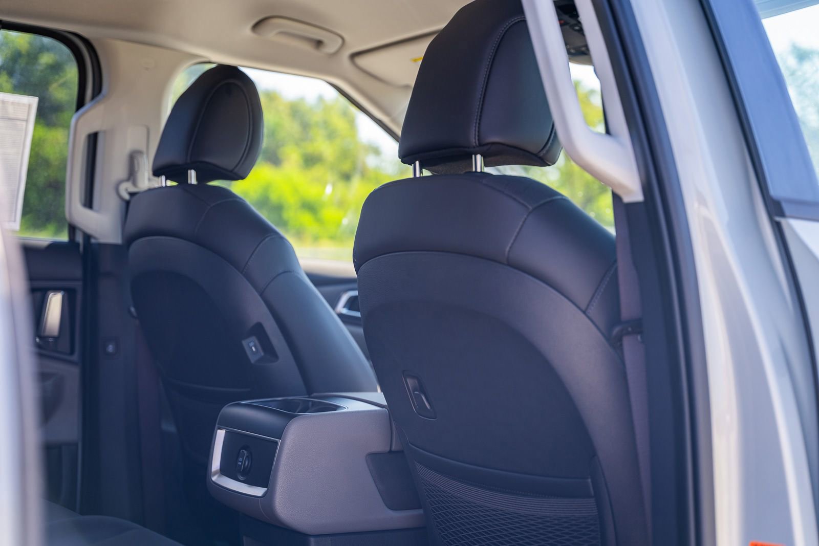 New 2026 Kia Carnival EX image 9