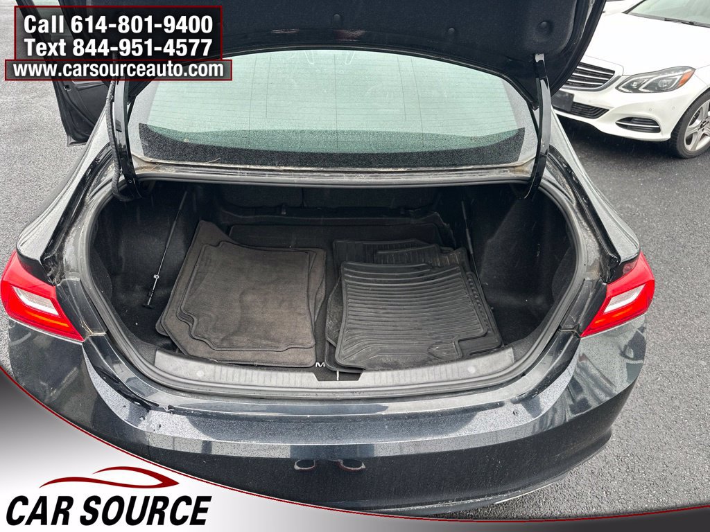 Used 2016 Chevrolet Malibu Premier FWD image 19