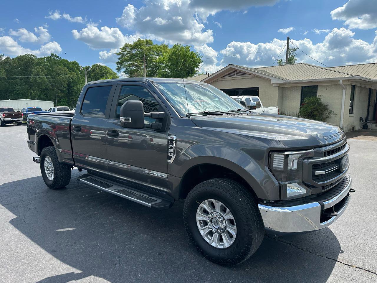 Used 2020 Ford F250 XL w/ STX Appearance Package AWD/4WD image 3