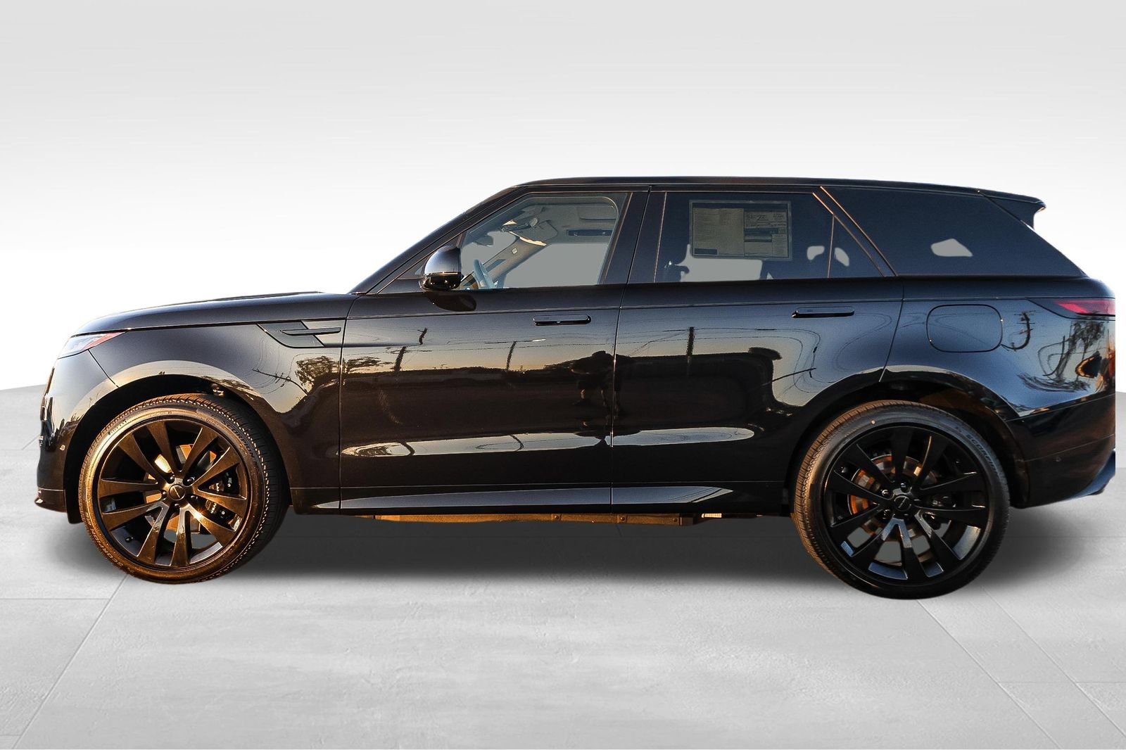 New 2026 Land Rover Range Rover Sport Dynamic SE image 8