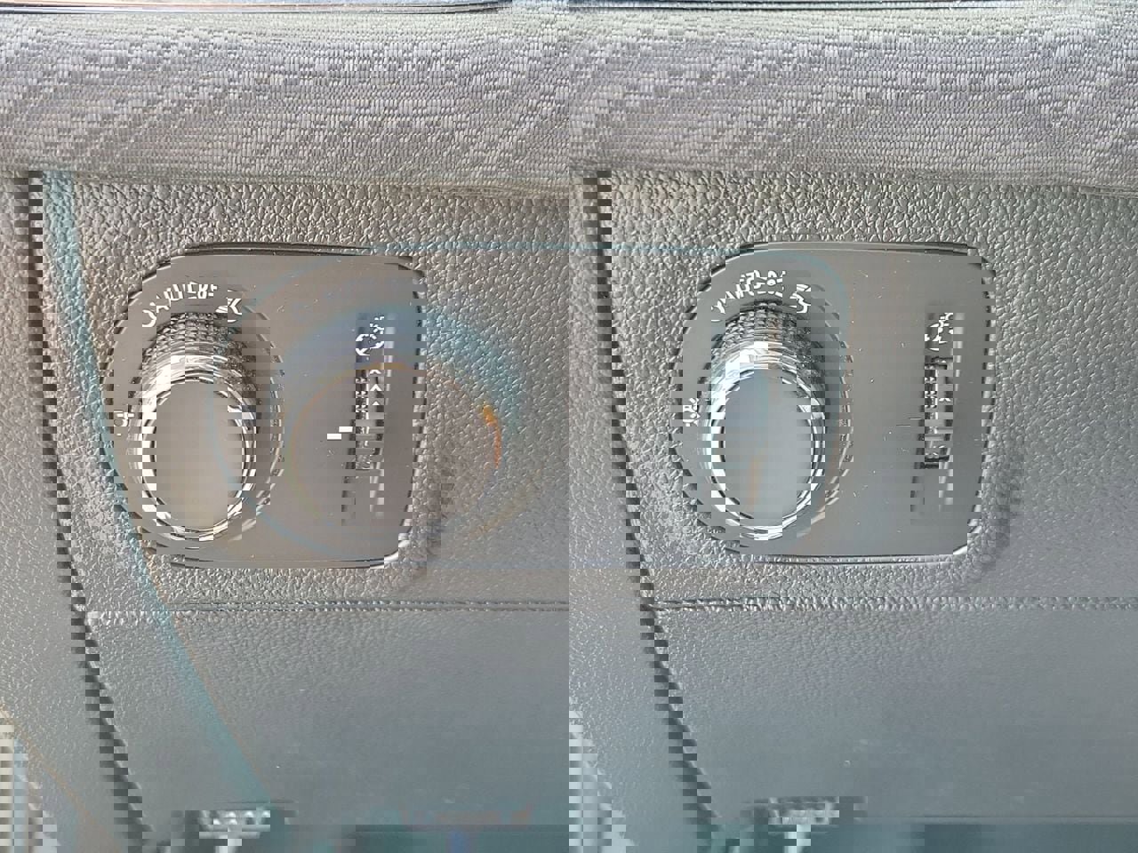 Used 2019 Chevrolet Cruze LT w/ Convenience Package image 29