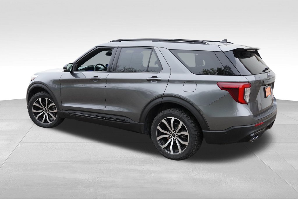 Certified 2021 Ford Explorer ST w/ Equipment Group 401A AWD/4WD image 9