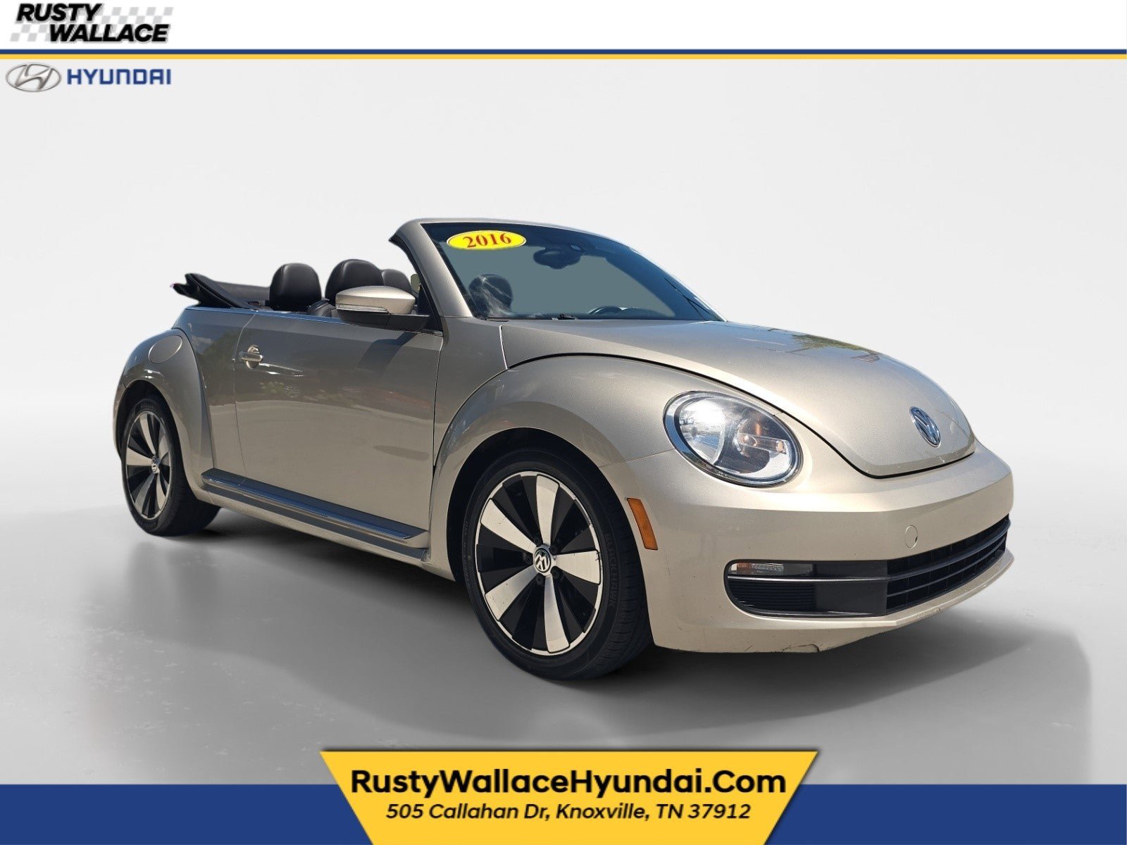 Used 2016 Volkswagen Beetle 1.8T SE