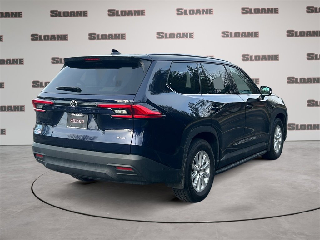 Used 2024 Toyota Grand Highlander XLE image 5