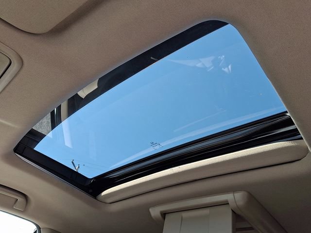 Used 2017 Honda Pilot Touring image 17