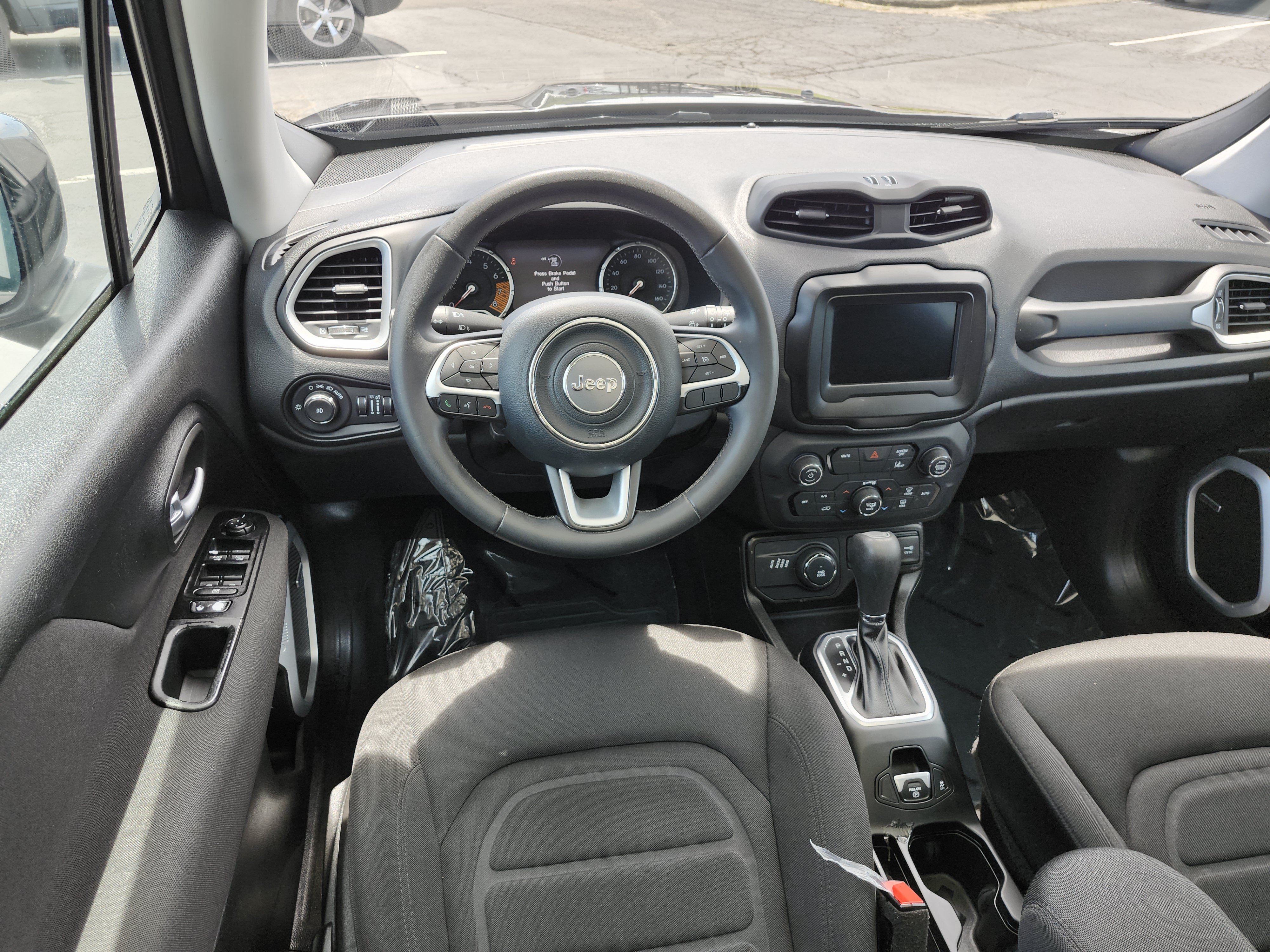 Used 2021 Jeep Renegade Latitude w/ Sun & Sound Group AWD/4WD image 25