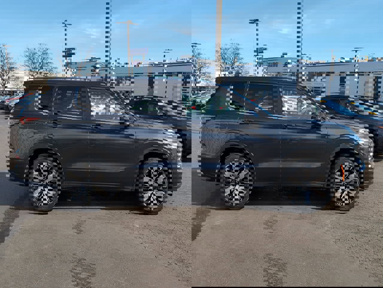 Used 2025 Mitsubishi Outlander Trail Edition image 8