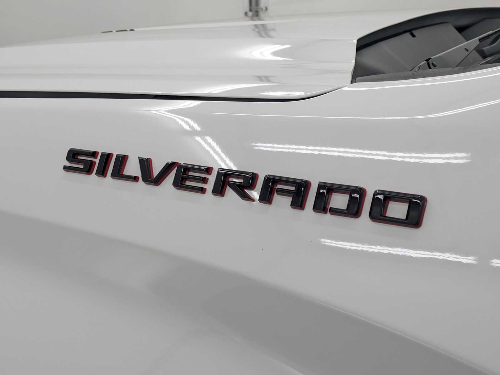 New 2026 Chevrolet Silverado 1500 RST w/ Redline Edition image 11