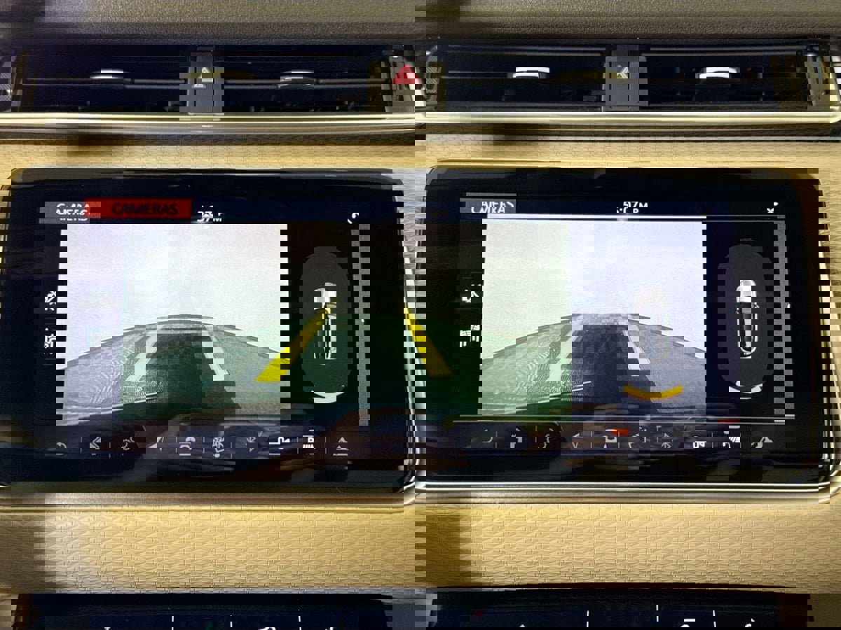 Used 2019 Land Rover Range Rover Velar S image 14