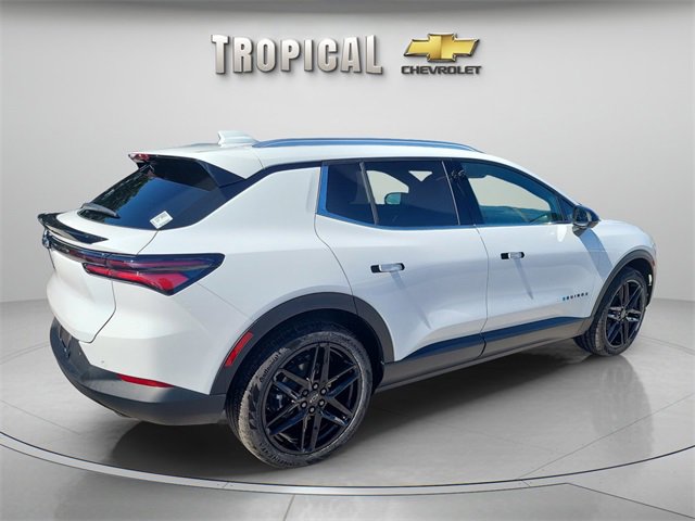 New 2026 Chevrolet Equinox EV LT image 5