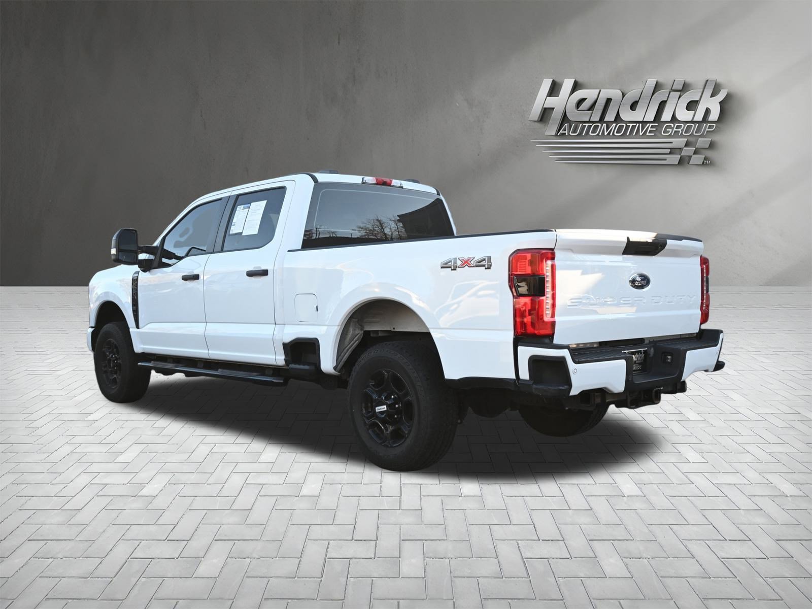 Used 2023 Ford F250 XL w/ STX Appearance Package image 7