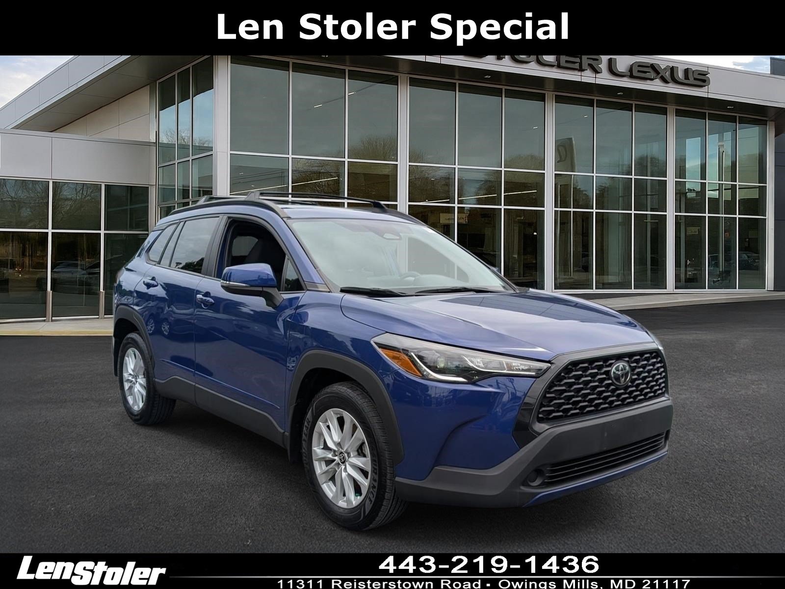 Used 2023 Toyota Corolla Cross LE w/ Moonroof Package AWD/4WD image 1