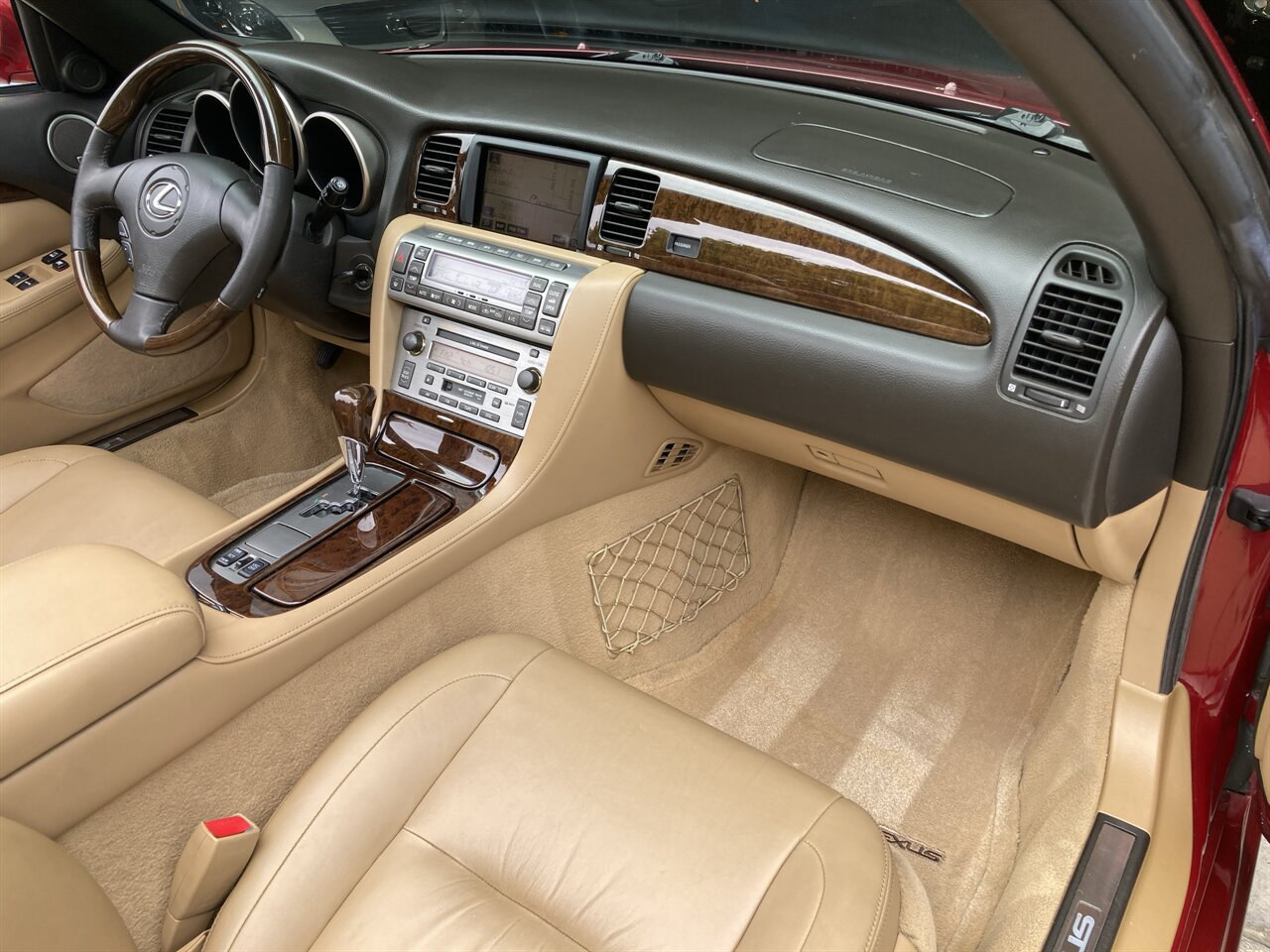 Used 2006 Lexus SC 430 Convertible RWD image 19