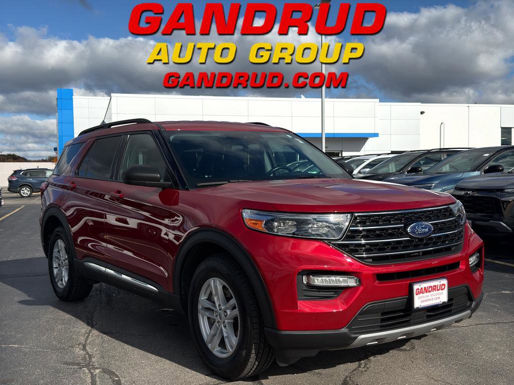 Used 2021 Ford Explorer XLT w/ Equipment Group 202A image 1