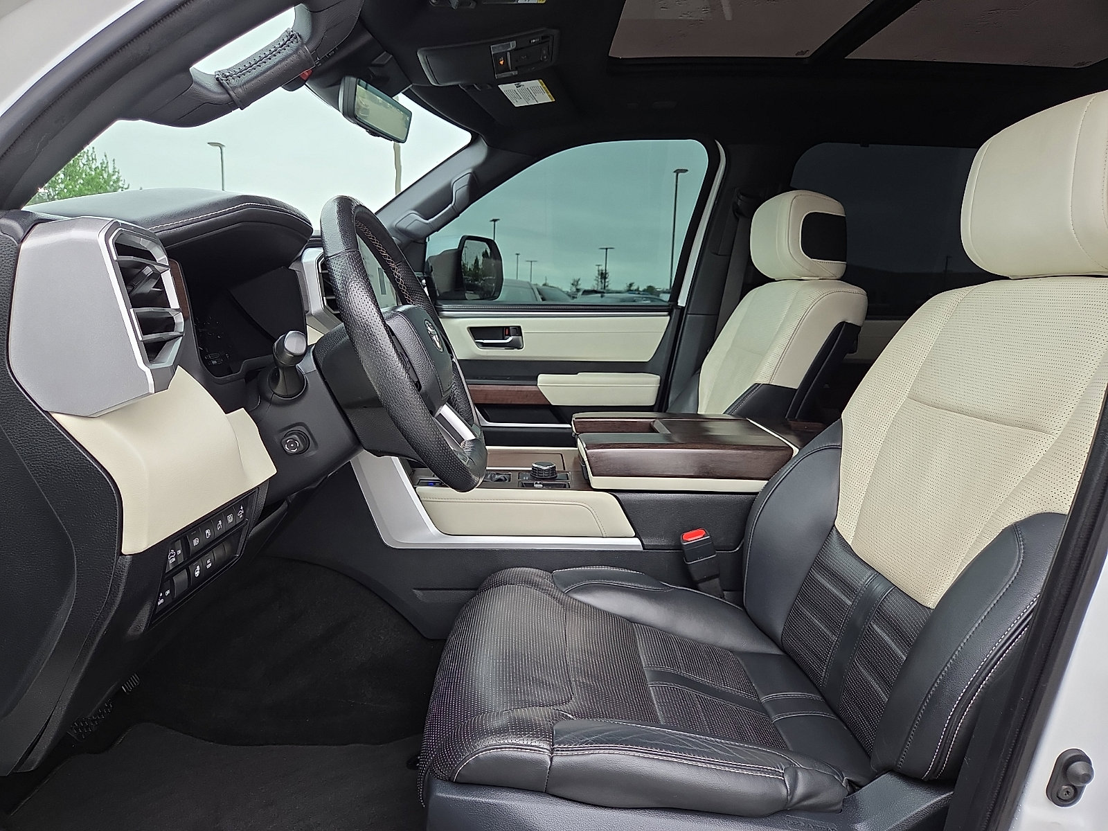 Used 2023 Toyota Tundra Capstone AWD/4WD image 15