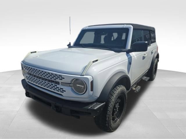 Used 2021 Ford Bronco Black Diamond image 11
