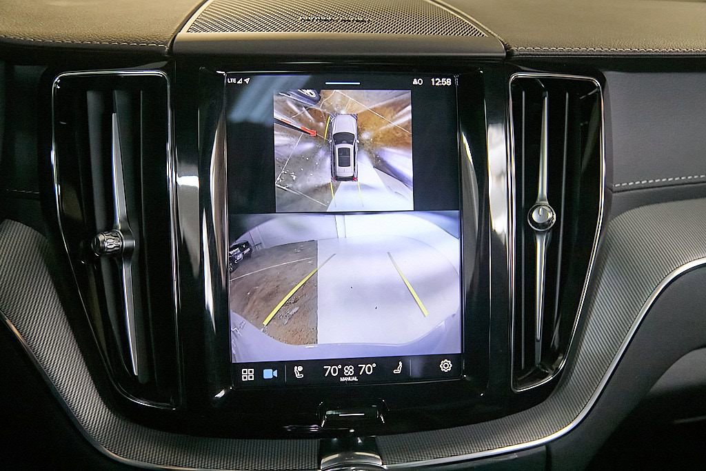 Certified 2024 Volvo XC60 T8 Ultimate image 14