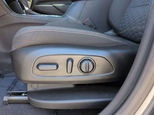 Used 2021 Chevrolet Equinox LT AWD/4WD image 23