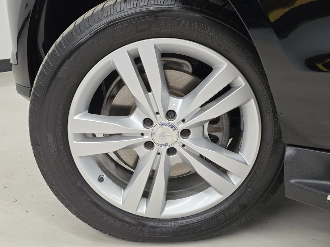 Used 2013 Mercedes-Benz ML 350 BlueTEC 4MATIC image 41