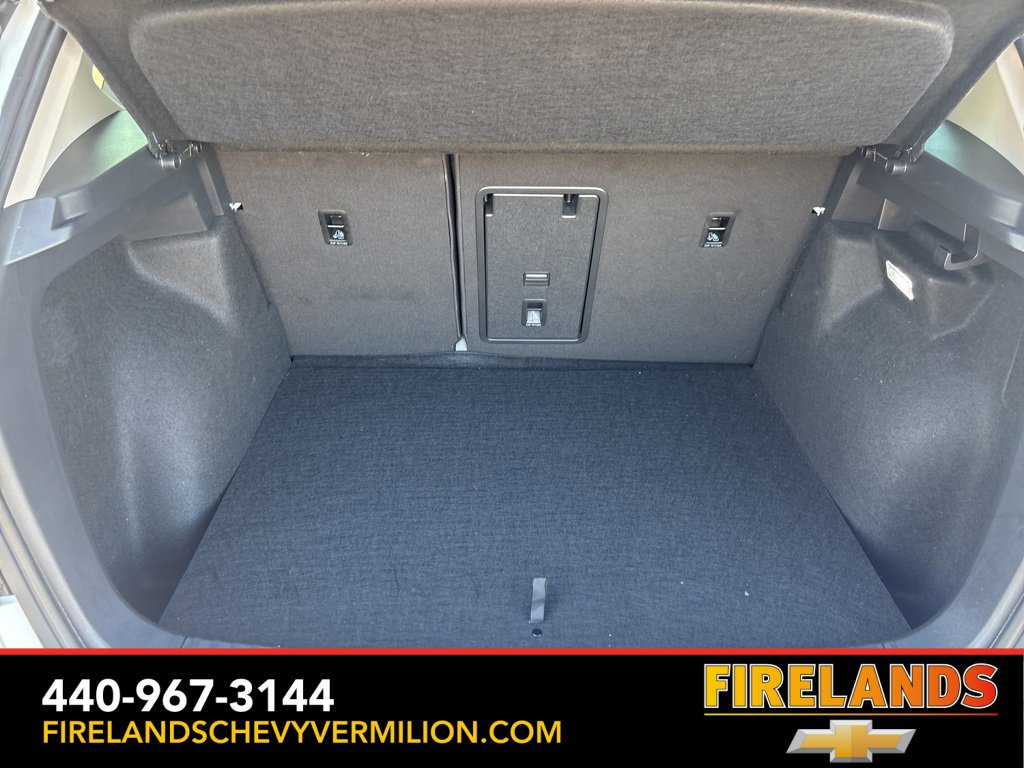 Used 2025 Volkswagen Taos S image 43