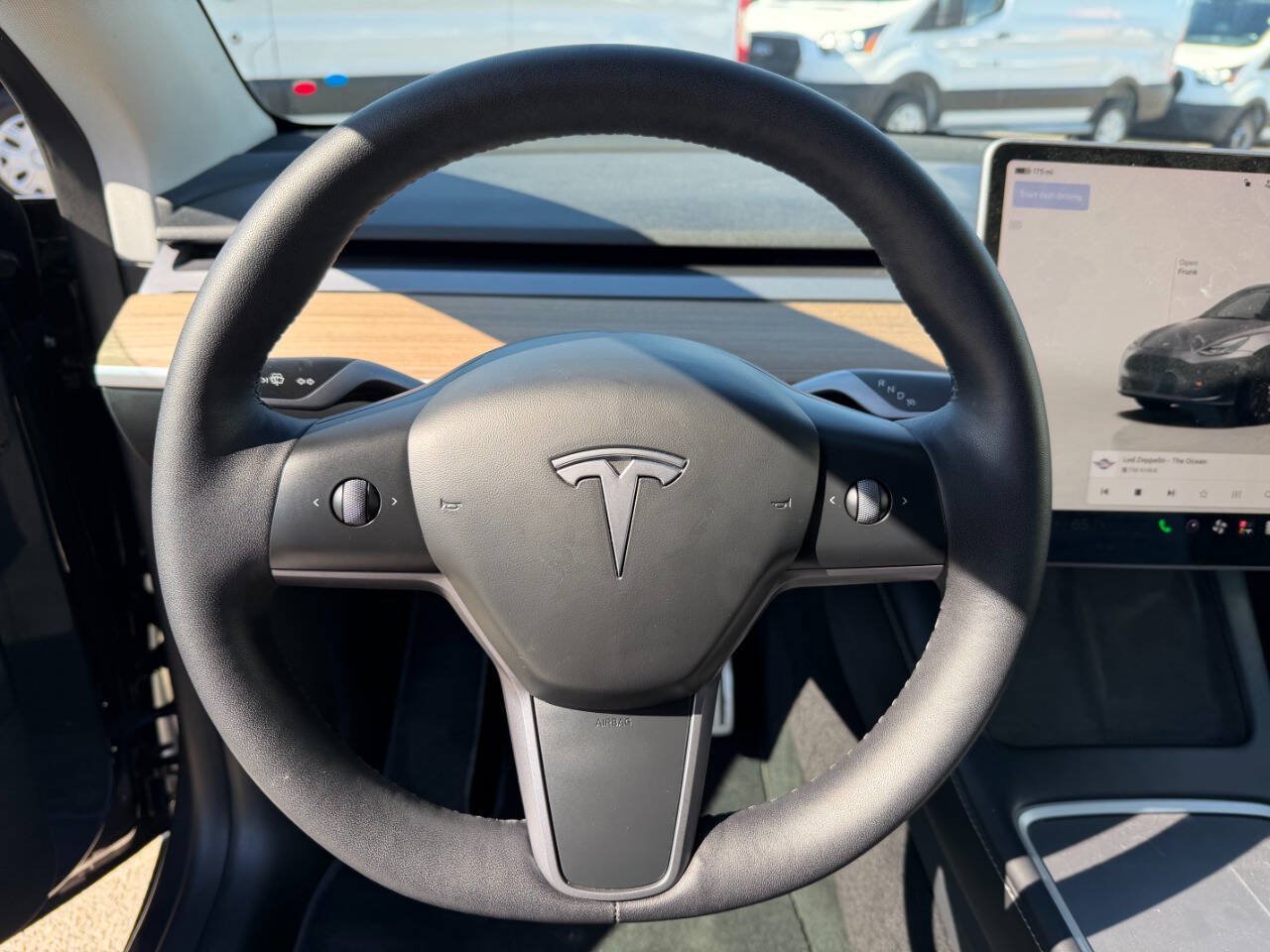 Used 2023 Tesla Model Y Performance AWD/4WD image 24