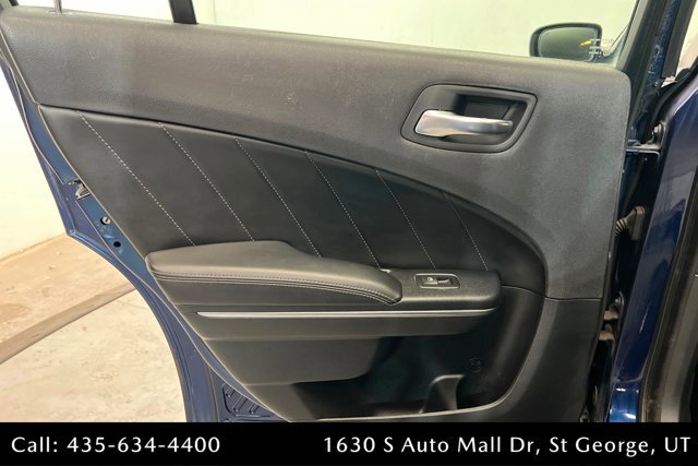 Used 2016 Dodge Charger R/T Scat Pack RWD image 18