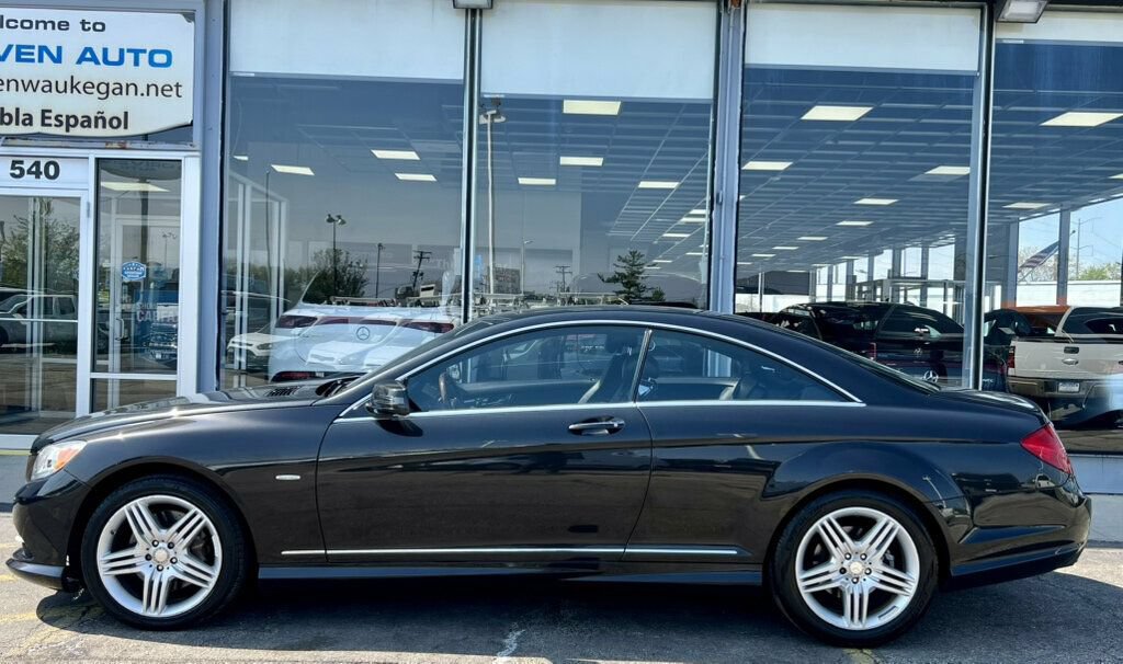 Used 2013 Mercedes-Benz CL 550 4MATIC w/ Grand Edition Pkg image 2