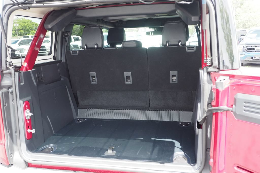 Used 2025 Ford Bronco Badlands AWD/4WD image 18