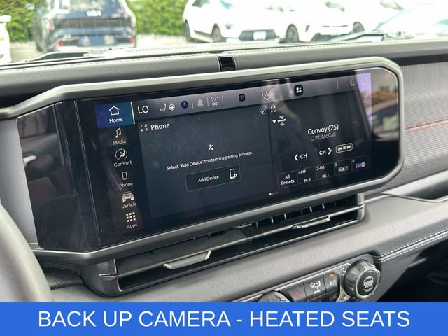 Used 2025 Jeep Gladiator Rubicon w/ Convenience Group AWD/4WD image 3