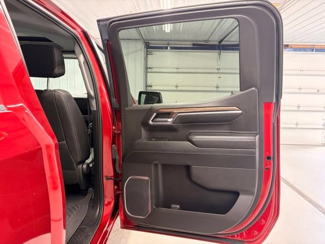 Used 2023 Chevrolet Silverado 1500 LT Trail Boss w/ Convenience Package II AWD/4WD image 8