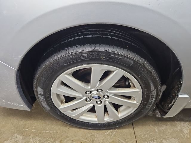Used 2015 Subaru Impreza 2.0i Premium image 10
